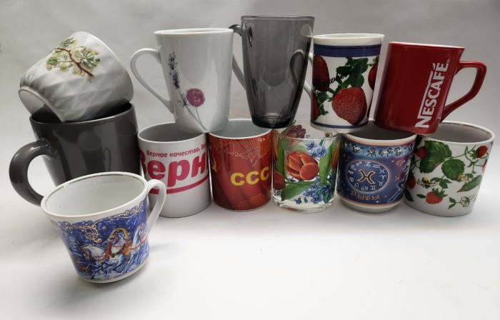 Кружки чашки чайные 12 штук разные