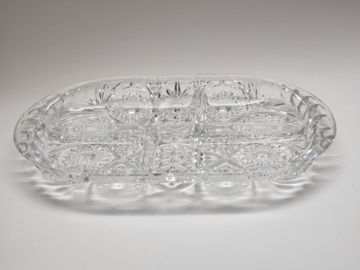 Менажница овал стекло 4 отделения