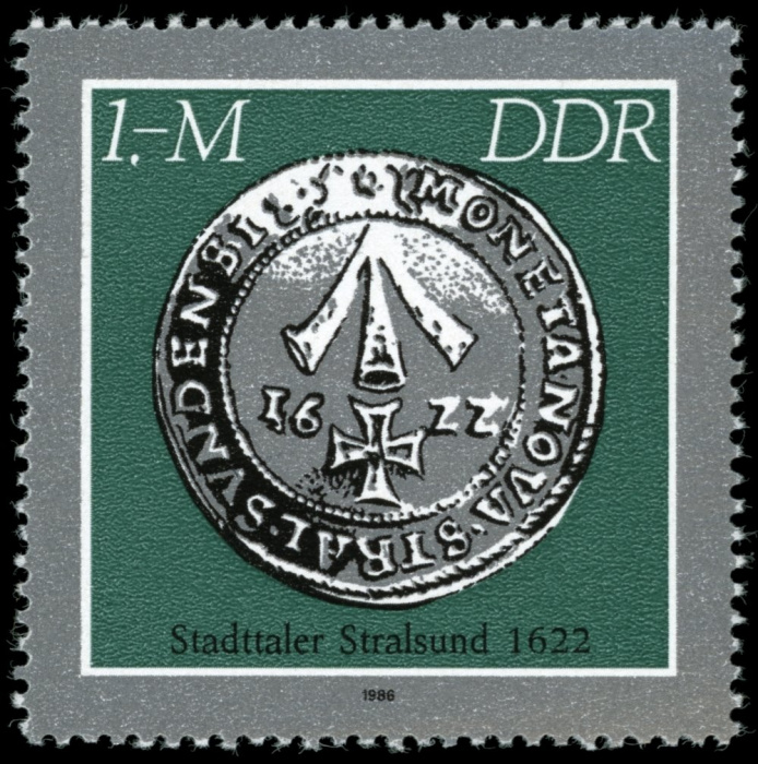 (1986-060) Марка Германия (ГДР) &quot;Штральзунд (1622)&quot;    Старинные монеты II Θ