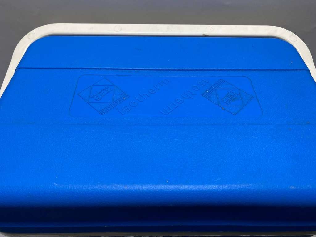 Термоконтейнер CAMPINGAX ISOTERM 17 литров