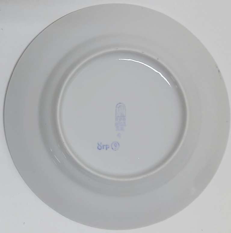 Набор столовой посуды, 23 предмета, Рижский фарфор. завод (сост. на фото)