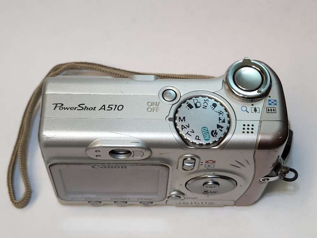 Фотоаппарат цифровой Canon PowerShot A510  Малазия  Рабочий