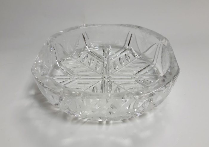 Салатник, хрусталь (сост. на фото)