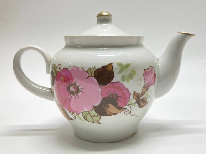 Чайник заварочный, красный фарфорист, СССР