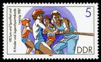 (1987-059) Марка Германия (ГДР) "Перетягивание каната"    Спортивный фестиваль II Θ