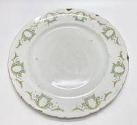 Блюдо фарфоровое с цветочными венками,19 век