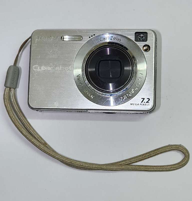 Фотоаппарат цифровой  Sony Cyber-shot DSC-W120  Китай  работает (сост.на фото)