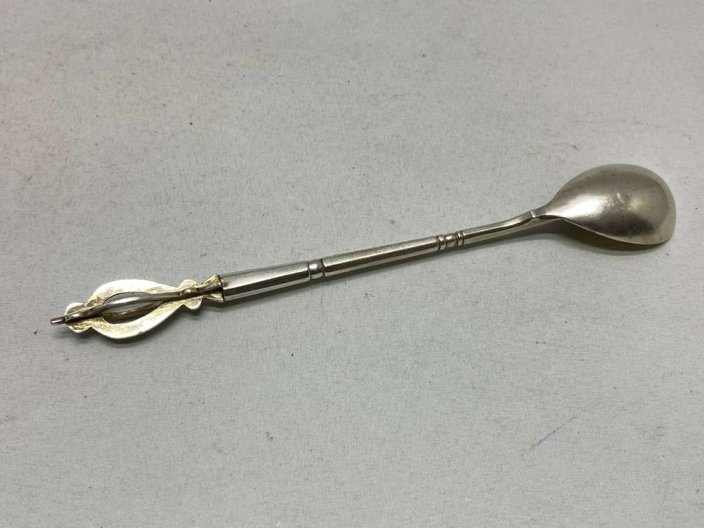 Чайная ложка серебро 84 пр