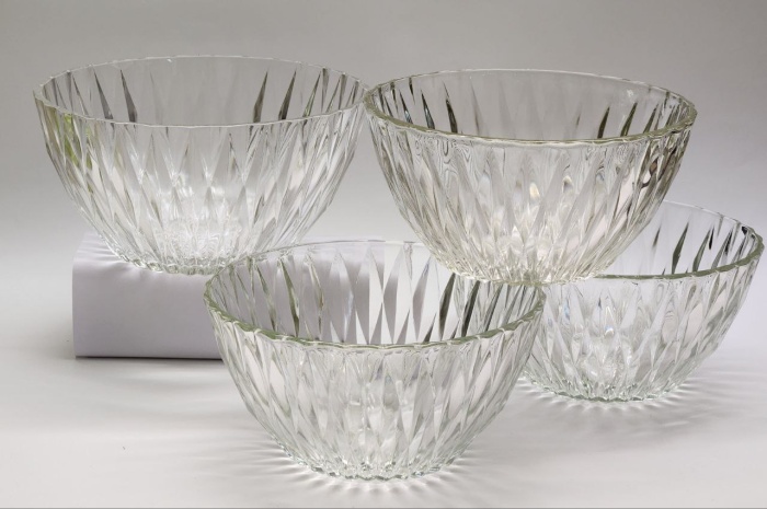 Салатники 4 штуки стекло СССР винтаж большие глубокие