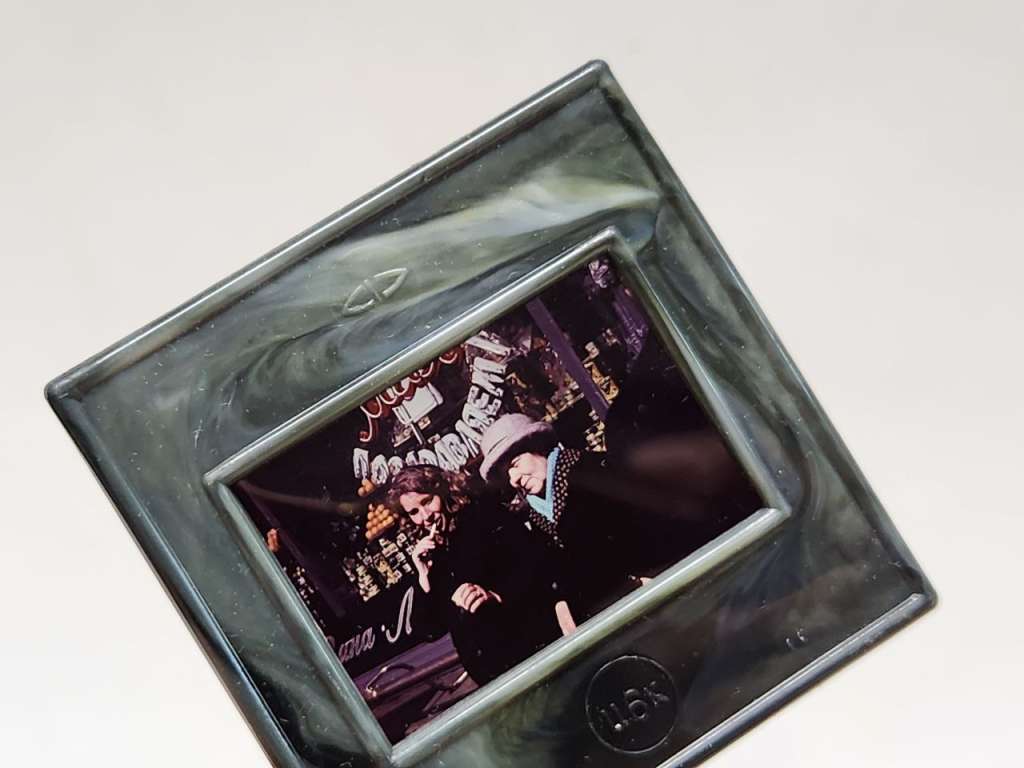 Диапозитивы любительские времен СССР 2 коробки