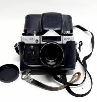 Зеркальный фотоаппарат "Зенит-ЕТ", объектив Гелиос-44-2, БЕЛомо, 1982-1992, СССР (сост. на фото)