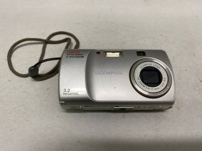 Фотоаппарат OLIMPUS С-310 рабочий