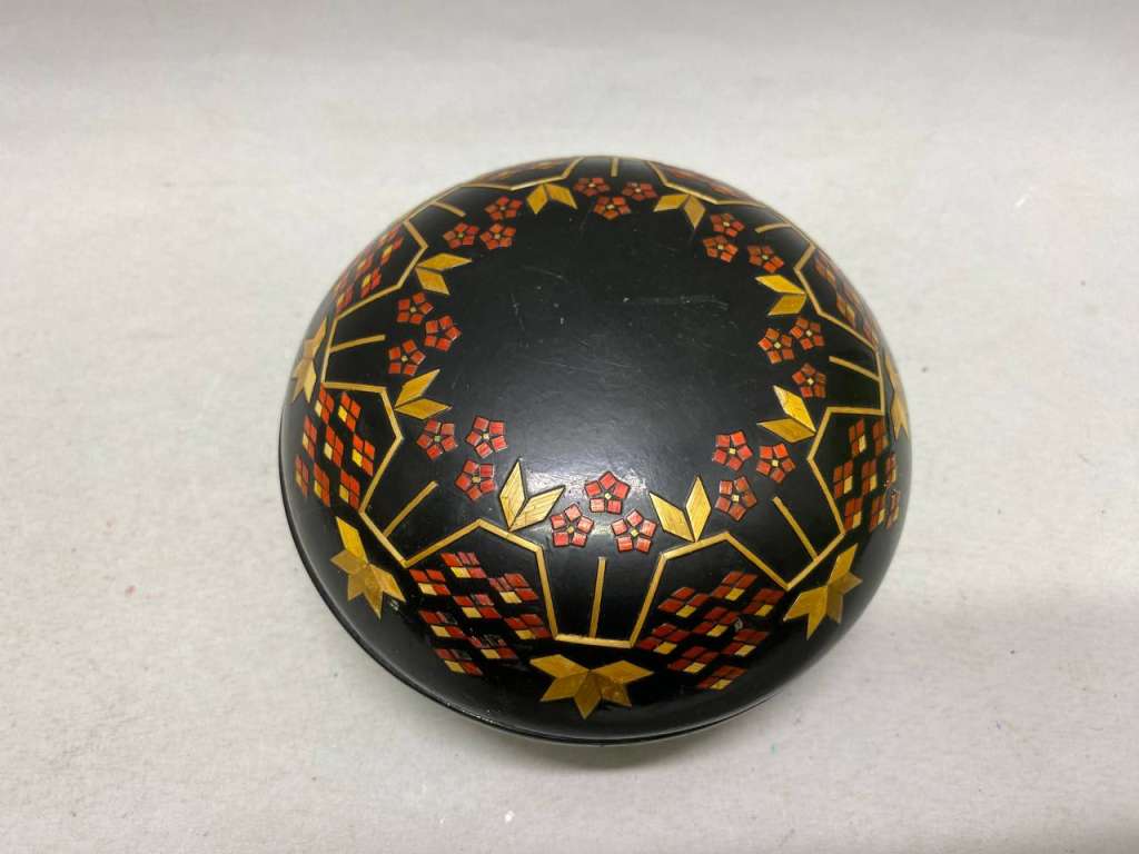 Шкатулка дерево инкрустация