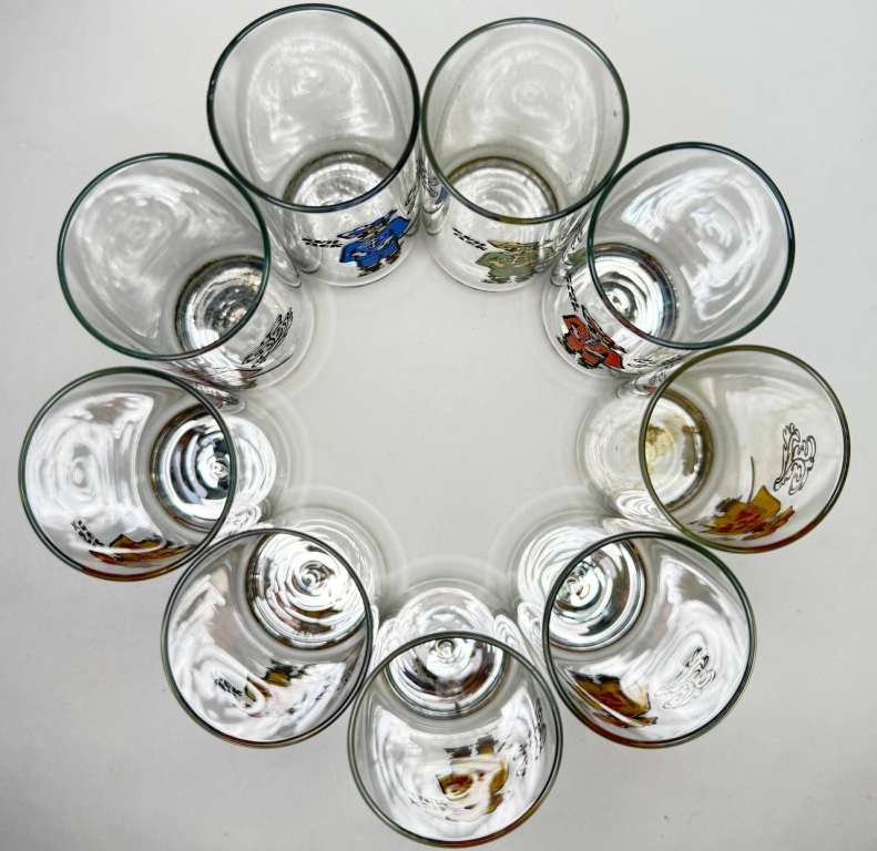 Стопки рюмки стеклянные Мушкетеры СССР 9 штук