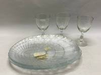 Селедочница стекло 4 шт в наборе и 3 бокала