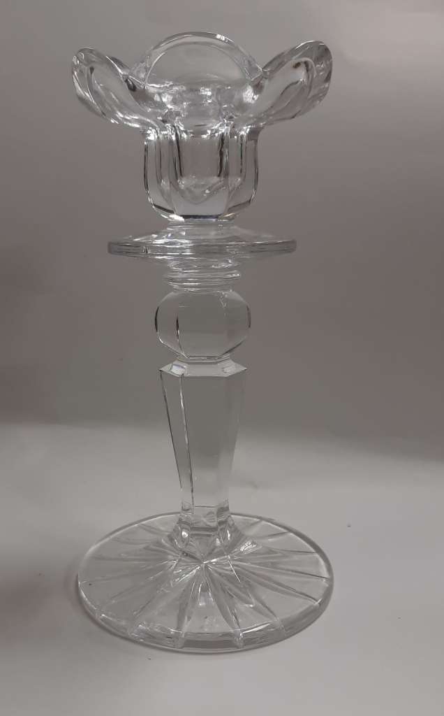 Подсвечник, хрусталь (сост. на фото)