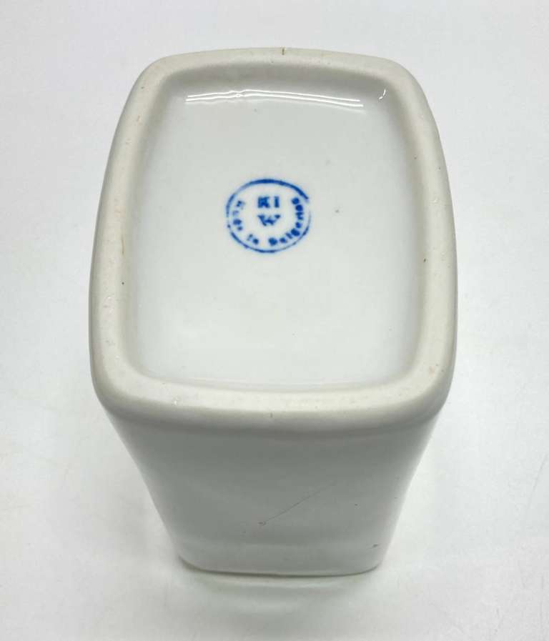 Банка фарфоровая, Болгария