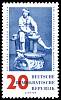 (1960-032) Марка Германия (ГДР) "Гончар"    Мейсенский фарфор III O
