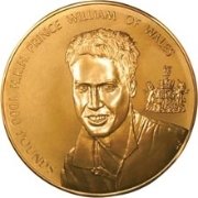 (№2003km34) Монета Олдерни 2003 год 100 Pounds (Принц Уильям)