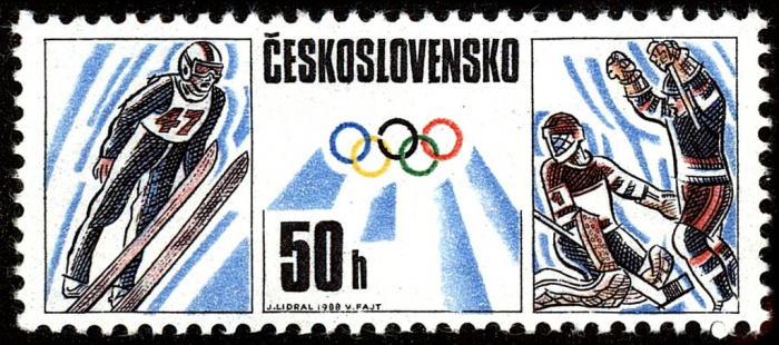 (1988-003) Марка Чехословакия &quot;Прыжки с трамплина, хоккей&quot; ,  III Θ