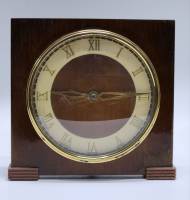 Часы настольные Весна механические СССР работоспособность не проверялась