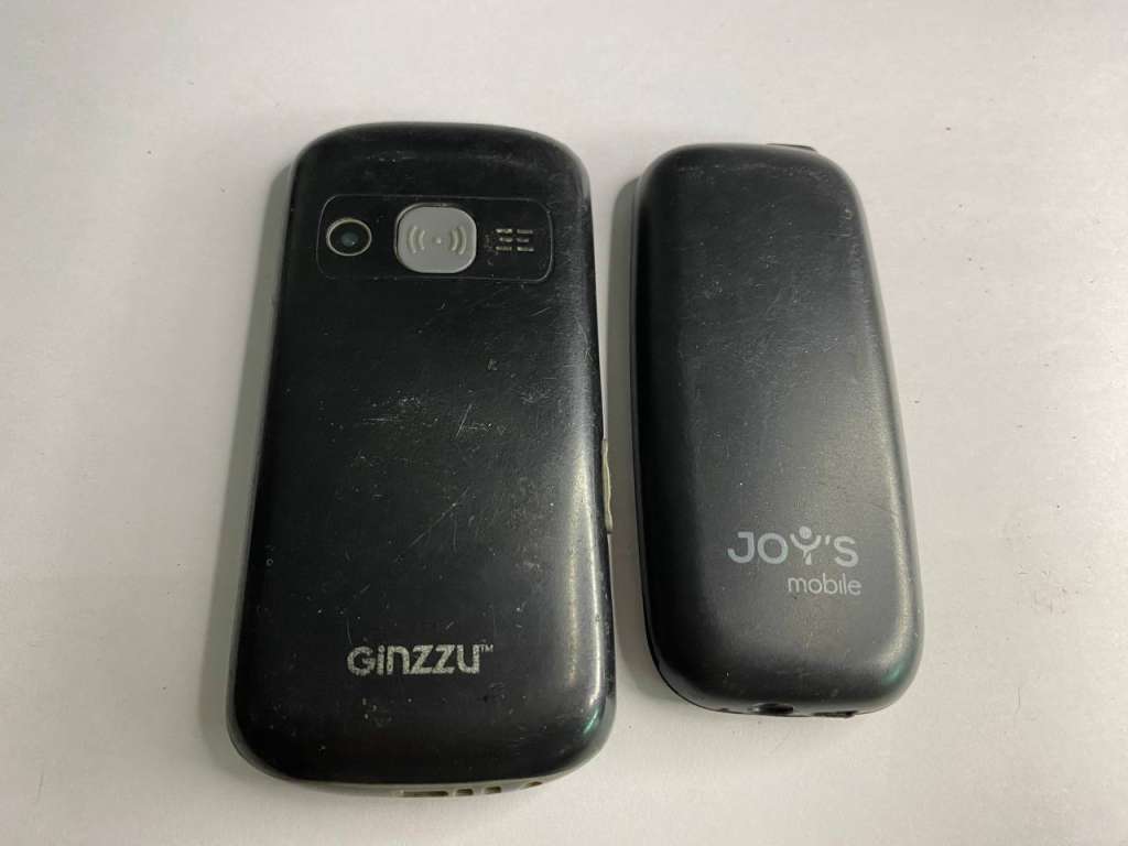 Телефон мобильный кнопочный, 2 шт