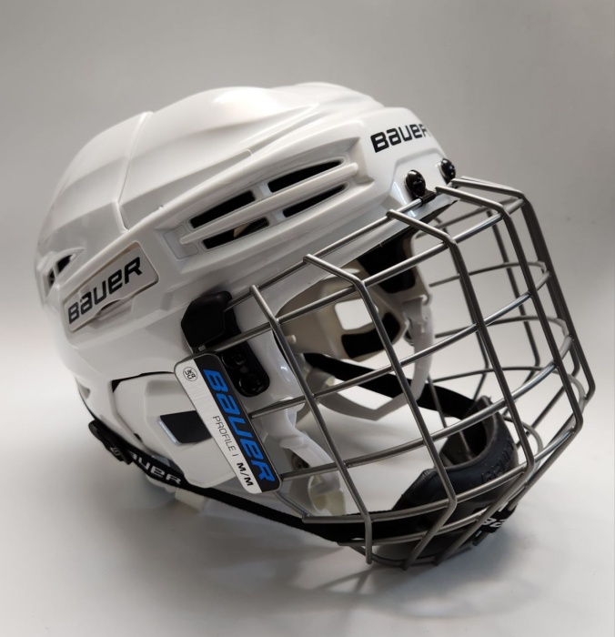 Шлем хоккейный с маской Bauer IMS 5.0 M новый