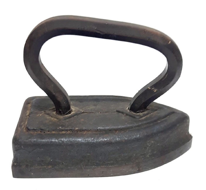 Утюг, литье, чугун, СССР (сост. на фото)