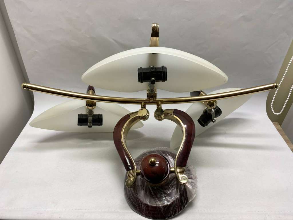 Люстра потолочная 3х рожковая для 6 ламп