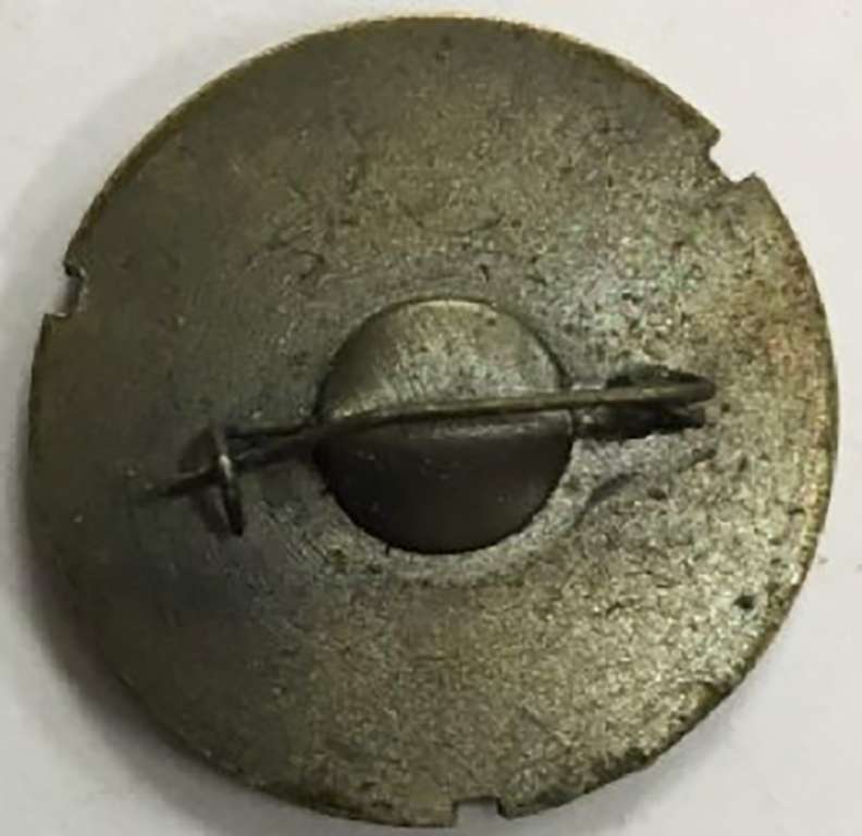 Значок Знак СССР &quot;ТТБС ЛГИ ХХХ&quot; На булавке 