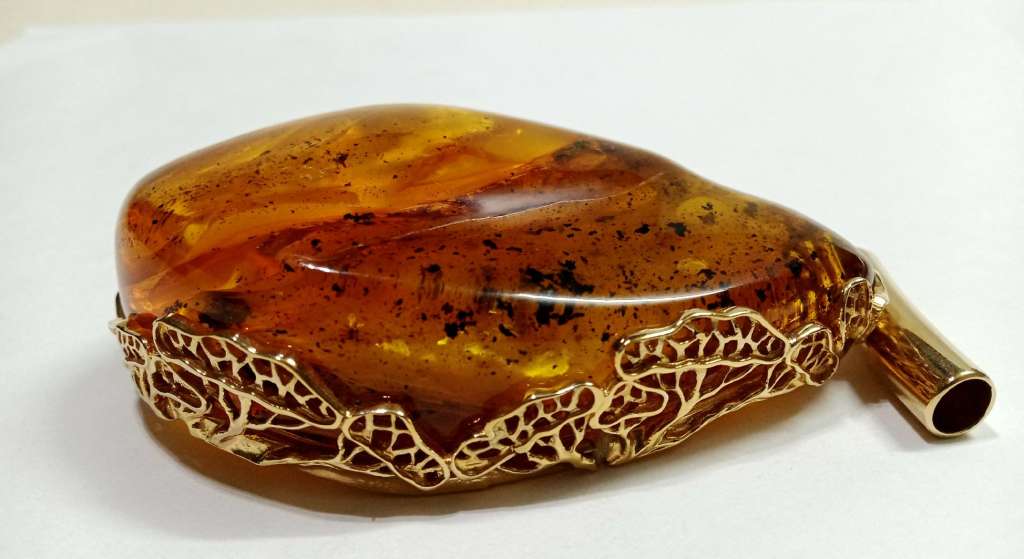 Подвеска кулон янтарь серебро 925 проба 51 гр (сост. на фото)
