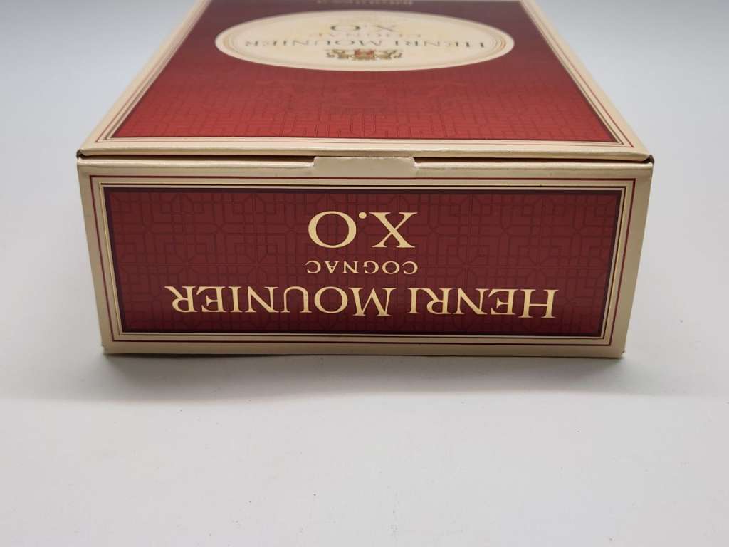 Коробка от коньяка Henri Mounier