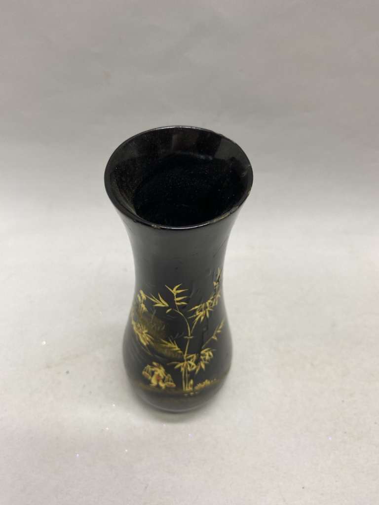 Ваза из дерева лак роспись Вьетнам