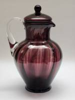 Графин Кувшин с крышкой цветное гранатовое стекло СССР винтаж высота 26 см