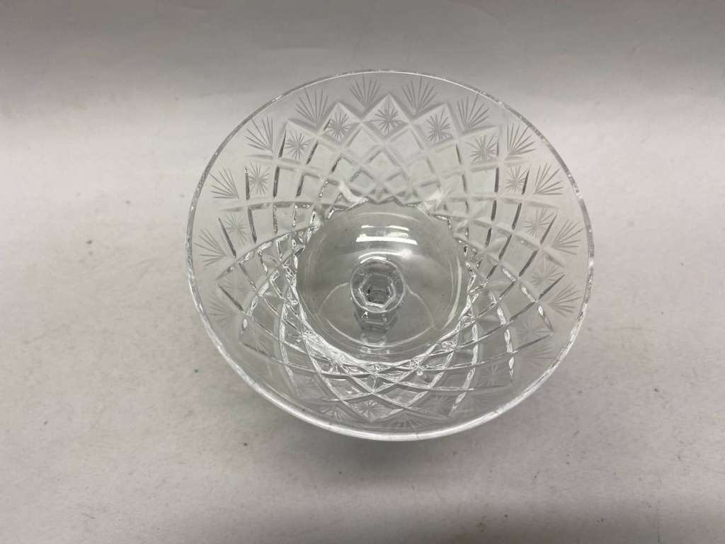 Конфетница на ножке хрусталь