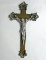 Крест с распятием настенный Ручная работа металл пластик 